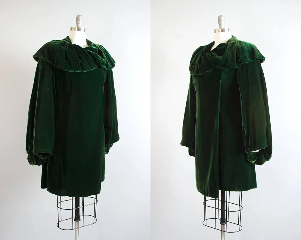 1930s Dark Green Silk Velvet Draped Sleeves Coat | small/medium