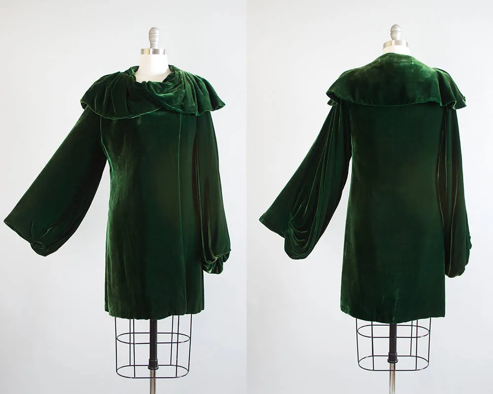 1930s Dark Green Silk Velvet Draped Sleeves Coat | small/medium