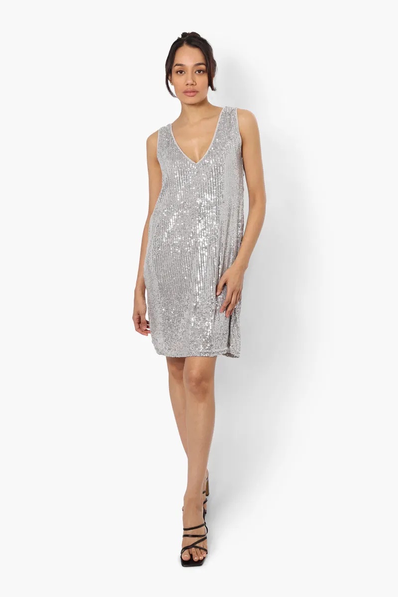 Limite Sleeveless Sequin Cocktail Dress - Grey