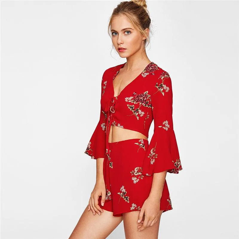 RED FLORAL FLARE SLEEVE LACE-UP SHORTS SET